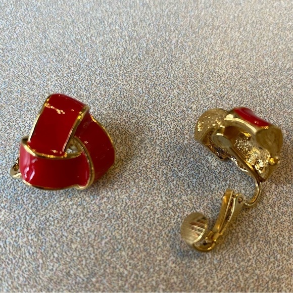 1995 Avon Red Enamel Knot Clip Earrings - Picture 4 of 6